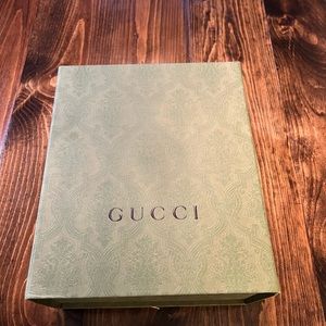 Gucci Neo Vintage GG Supreme Messenger Bag